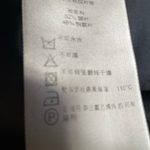 Men’s Burberry Overcoat size 38 - Picture 9 of 9